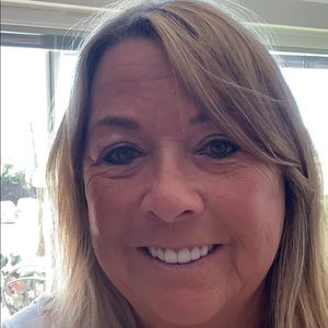 Meet your Posher, Cindi